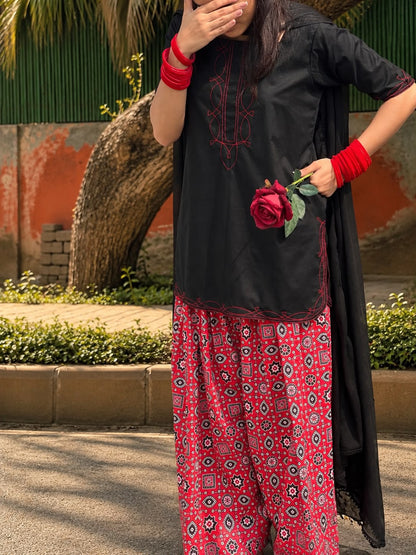 Rang – Surkh