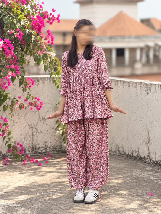 Floral Bloom – Linen 2-Piece Suit 🌸