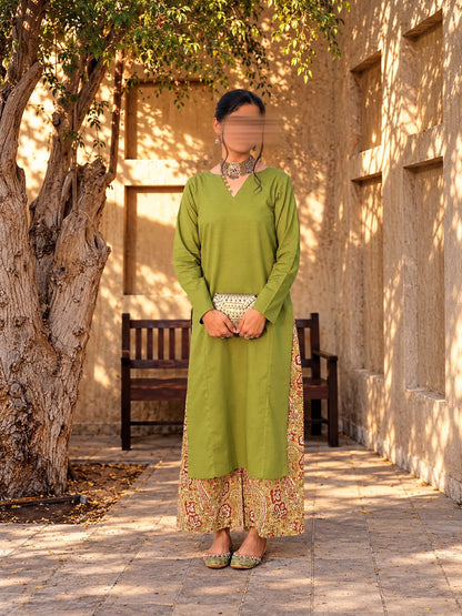 Olive Charm – Printed Khaddar 2-Piece Suit 💚