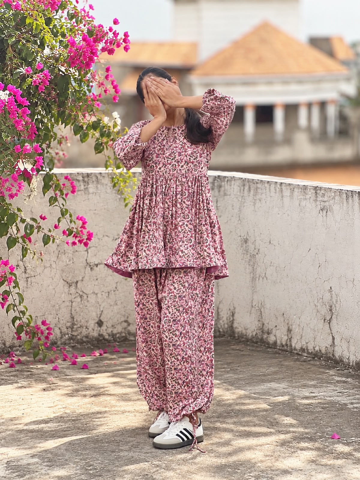 Floral Bloom – Linen 2-Piece Suit 🌸