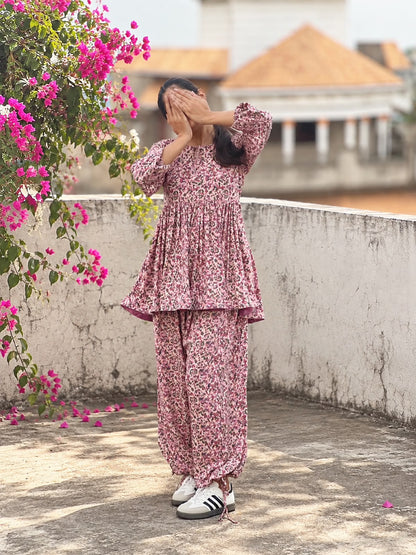 Floral Bloom – Linen 2-Piece Suit 🌸