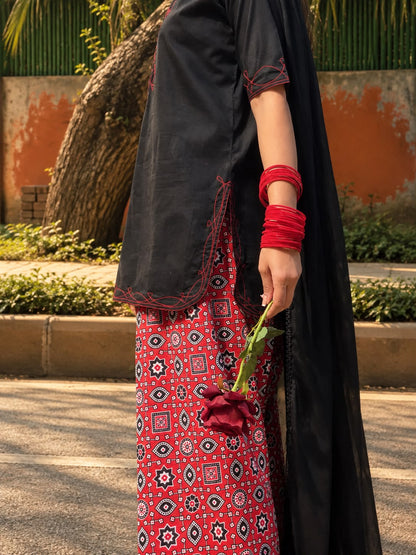 Rang – Surkh
